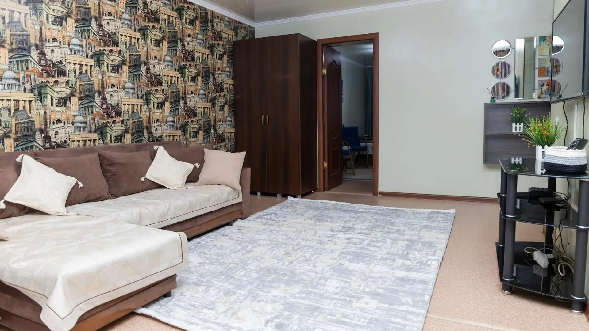 2-Х Комнатная Квартира В Центре Города Almaty Apartment